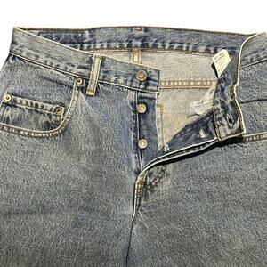 Vintage Gap Jeans in a Women's 29 x 34 Baggy Fit Button Fly Jeans Made in USA